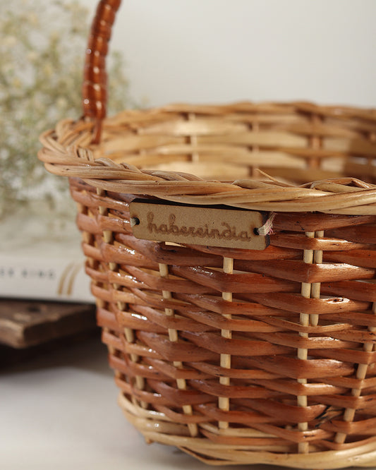 Wicker Round Hamper Basket with Handle