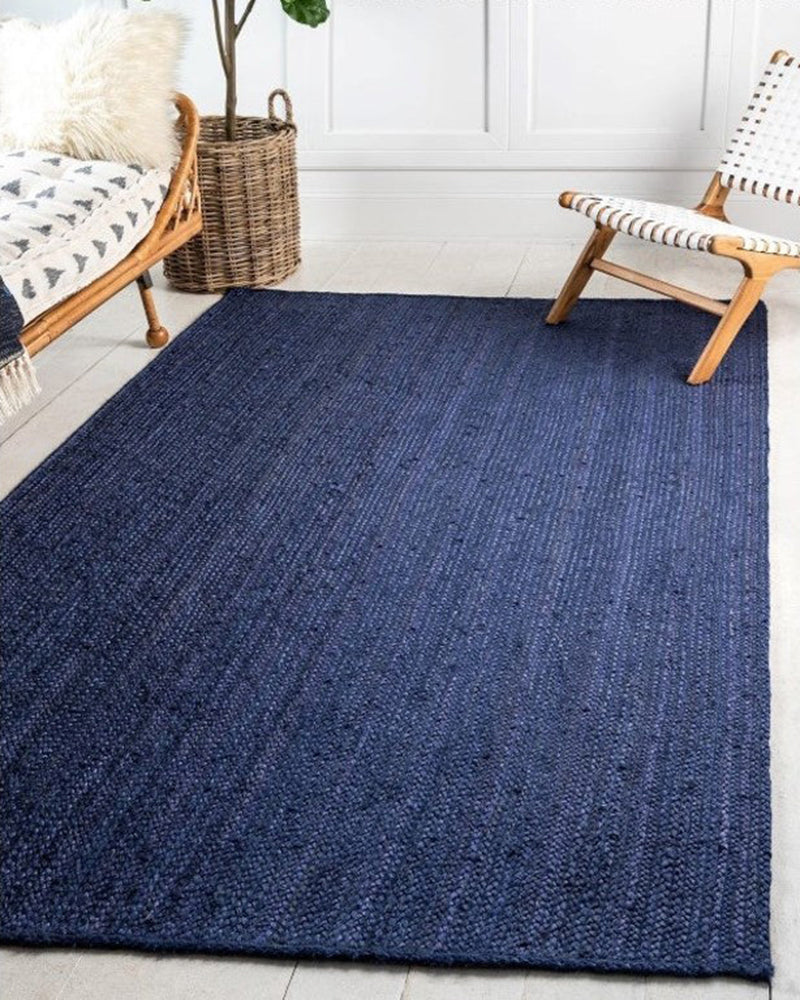 Tapis bleu en jute