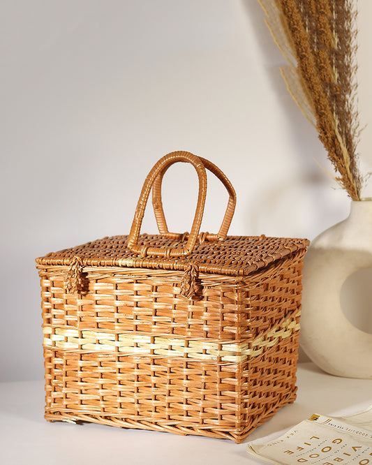 Gift hamper baskets | decorative storage baskets | Clothes Storage Trunks, Baskets