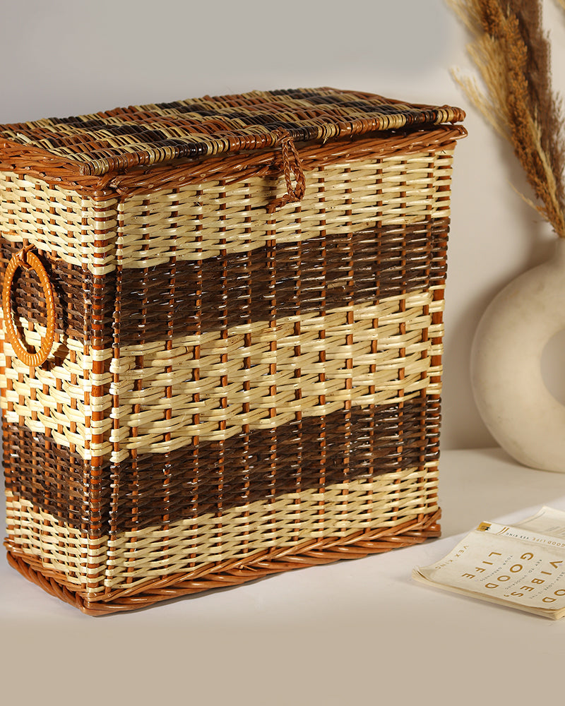 Wicker Laundry Basket With Lid